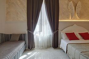 Leone X Guest House