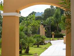 Hotel Rocca Dorada