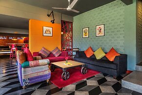 Honeymoon Inn
