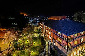 Honeymoon Inn