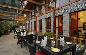 Honeymoon Inn