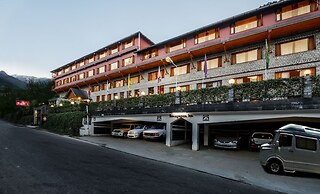 Honeymoon Inn
