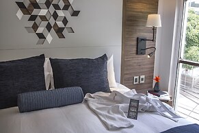 FlowSuites WTC