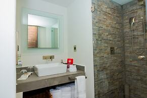 FlowSuites WTC