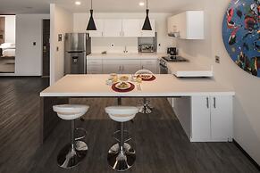 FlowSuites WTC