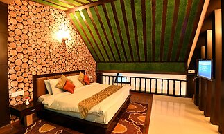 Dynasty Resort
