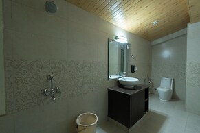 Dynasty Resort