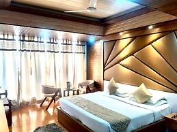 Dynasty Resort