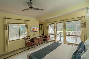 Dynasty Resort