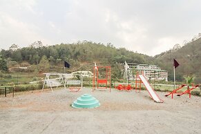 Dynasty Resort