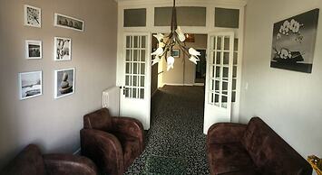 Aviation Hotel