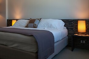 G Hotel