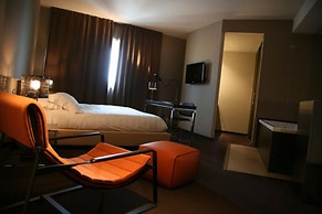 G Hotel