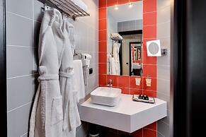 Vega Izmailovo Hotel