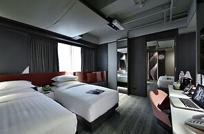 Xi Hotel