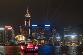 Xi Hotel