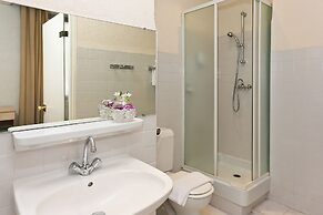 Hotel PLM