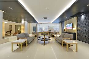 Royal View Resort
