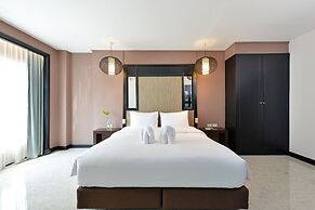 Royal View Resort
