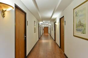Royal View Resort