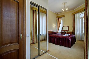 Elegy Hotel