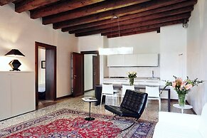 Palazzo Paruta & Wellness Apartments