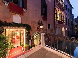 Palazzo Paruta & Wellness Apartments