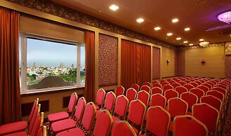 Royal Court
