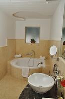 Casa De Goa Boutique Resort