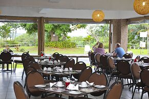 Elephant Lake Hotel