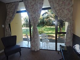 Elephant Lake Hotel