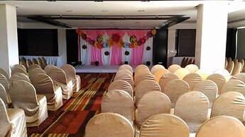 Hotel Taj Tristar