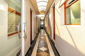 Ruslamere Hotel & Conference Centre