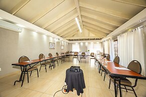 Ruslamere Hotel & Conference Centre