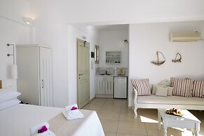 Irida Santorini