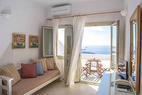 Irida Santorini