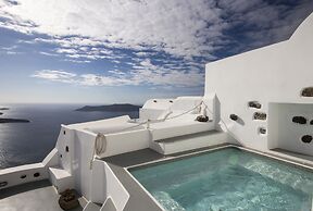 Irida Santorini