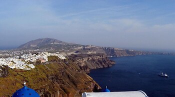 Irida Santorini