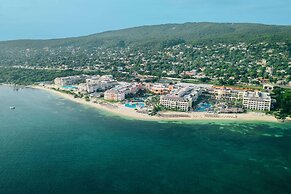 Iberostar Selection Rose Hall Suites - All Inclusive