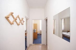Abacta Residence