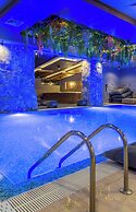 Premier Luxury Mountain Resort