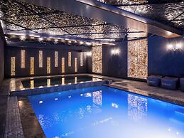 Premier Luxury Mountain Resort