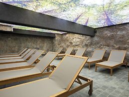 Premier Luxury Mountain Resort