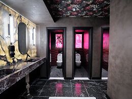 Premier Luxury Mountain Resort