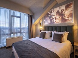 Premier Luxury Mountain Resort