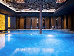 Premier Luxury Mountain Resort