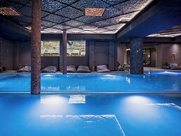 Premier Luxury Mountain Resort