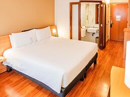 Novotel Lima San Isidro Hotel
