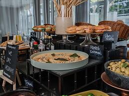 Novotel Lima San Isidro Hotel