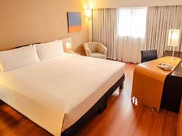 Novotel Lima San Isidro Hotel